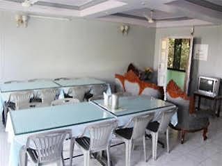 Hotel Madhuban Mahabaleshwar Bagian luar foto